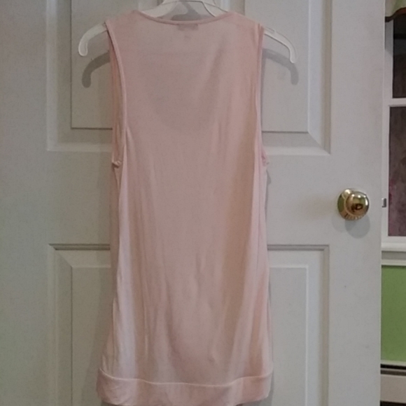Express sleeveless top sz medium - Picture 3 of 3